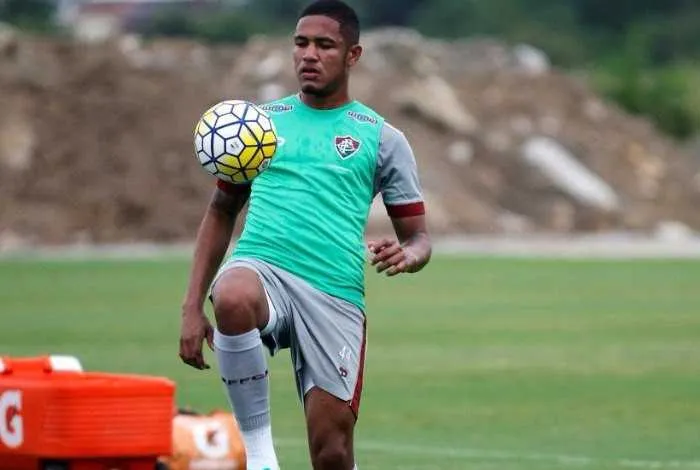 O zagueiro Nogueira é cria das categorias de base em Xerém