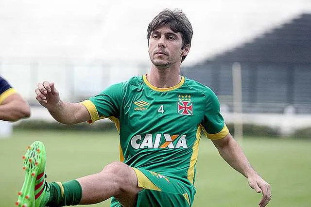 Fellype Gabriel está lista dos que serão dispensados pelo clube