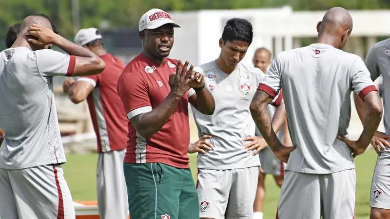 O técnico Marcão afirma que só pensa em vencer o Inter na sua última partida na temporada
