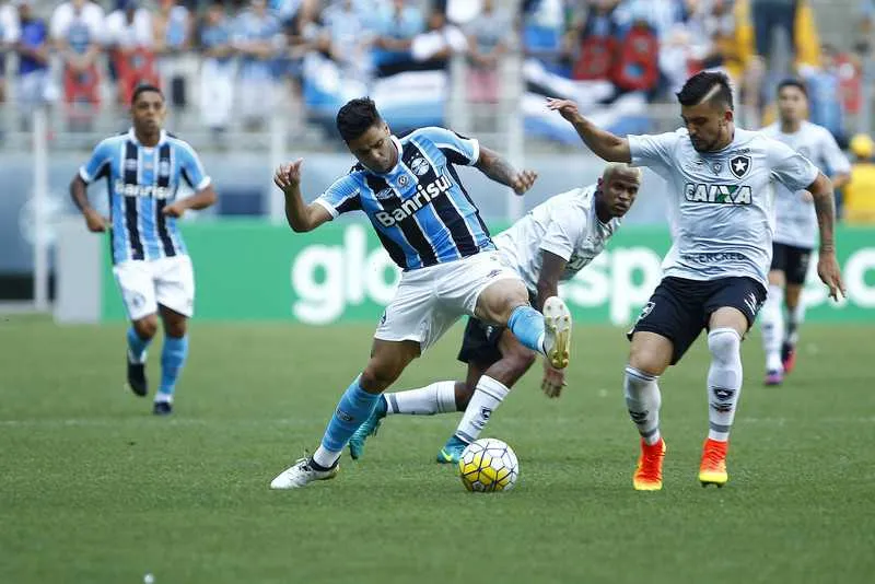 Alvinegro marca aos 16 minutos do primeiro tempo e garante classificação na Copa Libertadores
