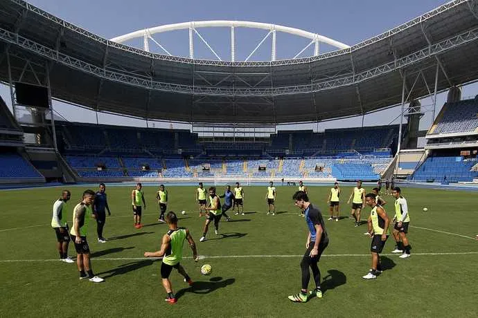 O estádio Nilton Santos voltará a ser utilizado pelo Glorioso a partir do ano que vem