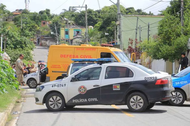 Segundo parentes, Marcos estava indo comprar o almoço da família quando foi atingido por tiros