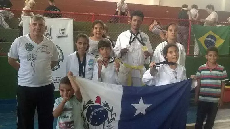 Cinco alunos do projeto do município se destacaram em Cabo Frio