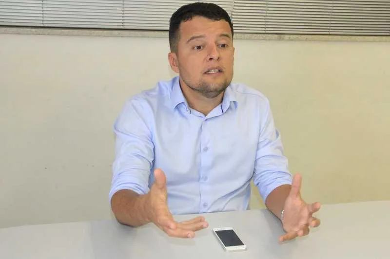 Imagem ilustrativa da imagem Vereador quer ajudar prefeito de SG vencer a crise econômica