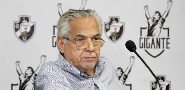 Eurico Miranda comentou sobre investimentos no futebol em 2017, ontem em entrevista coletiva