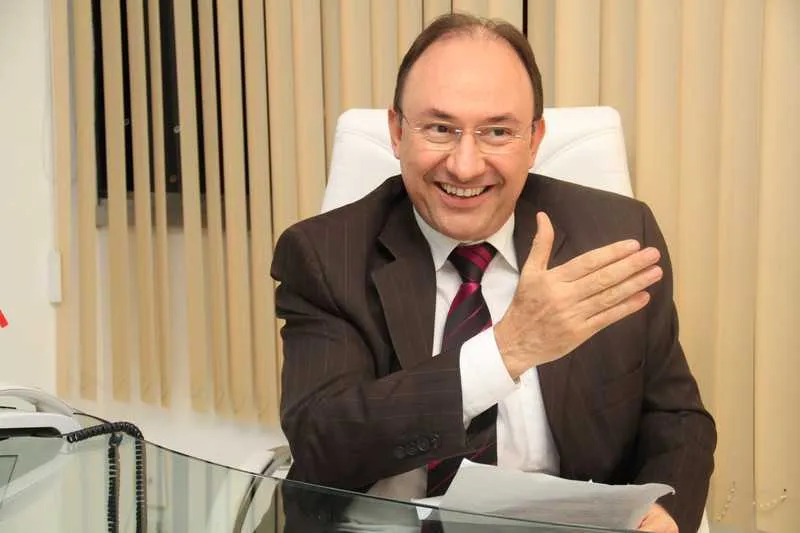 A decisão foi tomada após a prefeitura apresentar requerimento mostrando que havia cumprido com o que fora solicitado