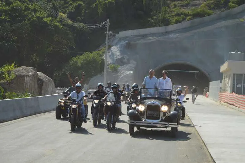  Inauguração do Túnel Charitas-Cafubá deve acontecer até março