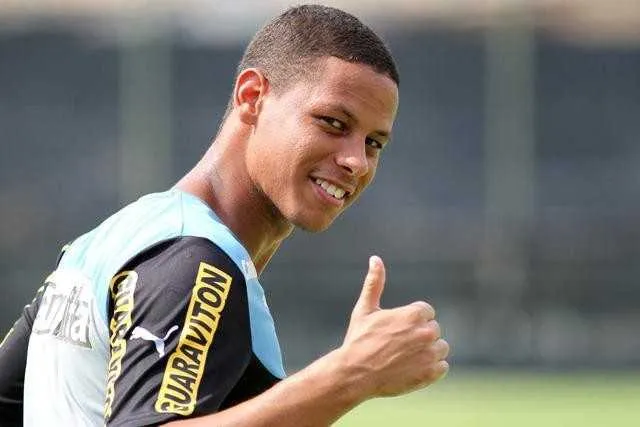 Fernandes quer começar 2017 bem para ter novas oportunidades