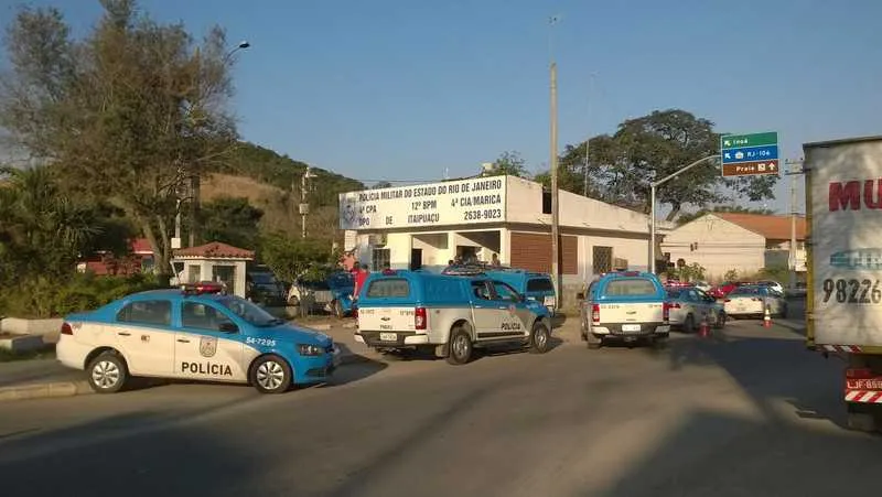 As operações da PM contam com policiais da 4ª Companhia e também do Batalhão de Niterói