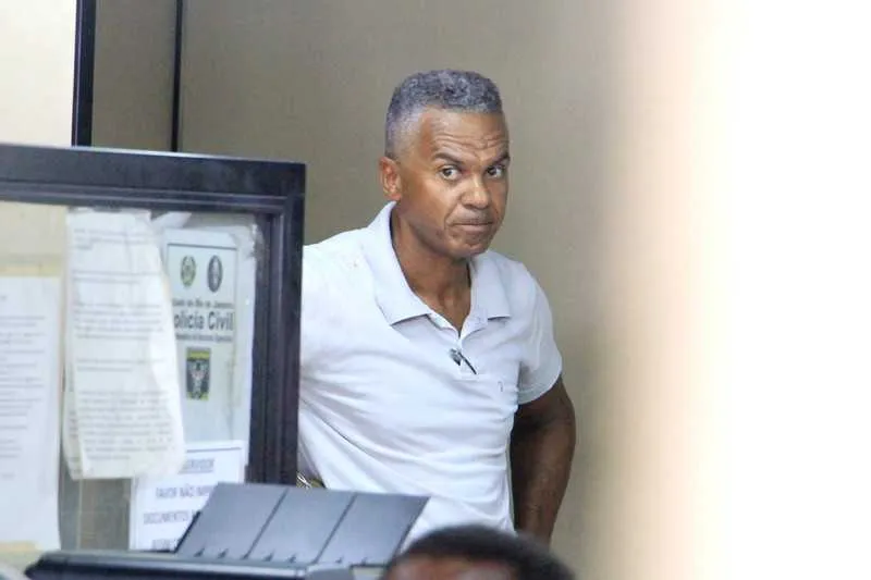  Domício não resistiu à prisão e foi encaminhado à 74ªDP (Alcântara)