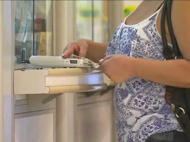Entre os consumidores de 25 a 29 anos, 46,65% estão com o nome sujo, segundo a pesquisa