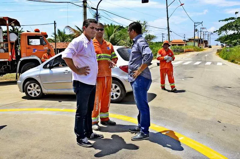 O prefeito Fabiano Horta (PT) acompanhou o trabalho realizado pelas equipes em Itaipuaçu