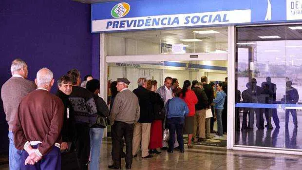 Com o reajuste concedido pelo Ministério da Fazenda, o novo teto da Previdência passa de R$ 5.189,82 para R$ 5.531,31