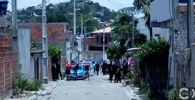 Os policiais tentaram localizar Mário no Jardim Esperança, onde ele abandonou a viatura da PM
