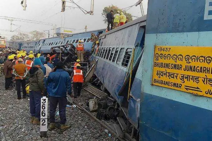 Imagem ilustrativa da imagem Acidente de trem deixa pelo menos 36 mortos na Índia