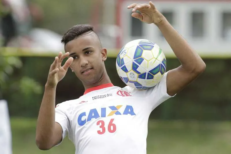  O lateral Jorge tinha contrato até o fim de 2019 e é uma das grandes promessas do futebol brasileiro