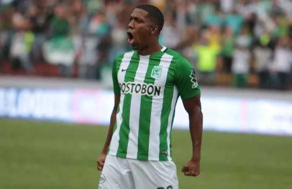 Em 49 partidas na última temporada, o atacante colombiano Berrío marcou 17 gols