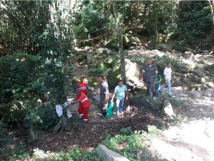 Preocupação do governo é com o descarte de material sólido fruto na Cachoeira do Espraiado