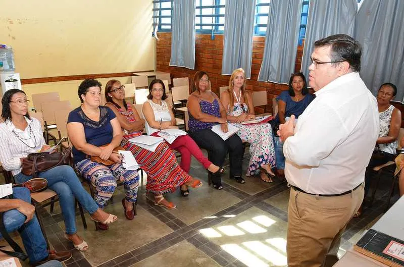 A data foi alterada devido a necessidade de planejamento das ações das unidades escolares
