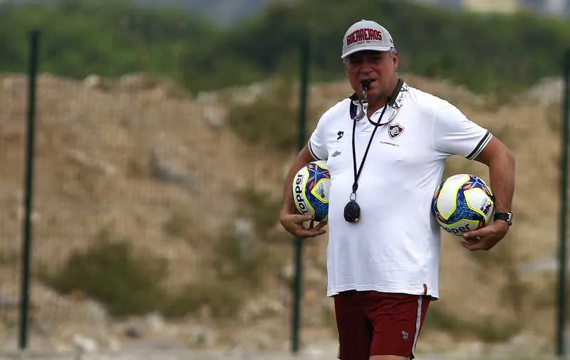 Abel Braga comanda o Tricolor, hoje à tarde, em Moça Bonita
