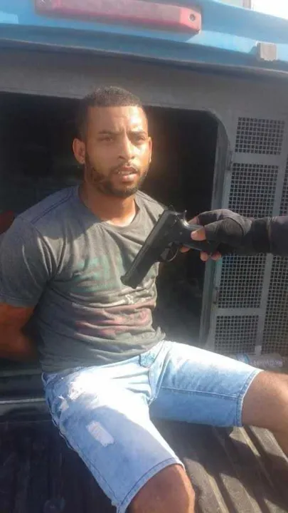 Morador de Manguinhos, Jonathan foi flagrado em Fiorino carregada com laticínios na BR-101