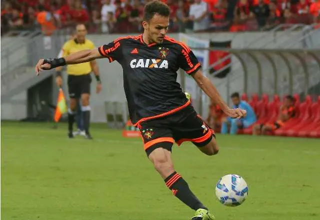 Renê sequer viajou com o Sport para disputa da próxima rodada