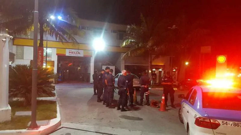 Policiais e conselheiros tutelares vasculharam locais públicos durante operação preveintiva
