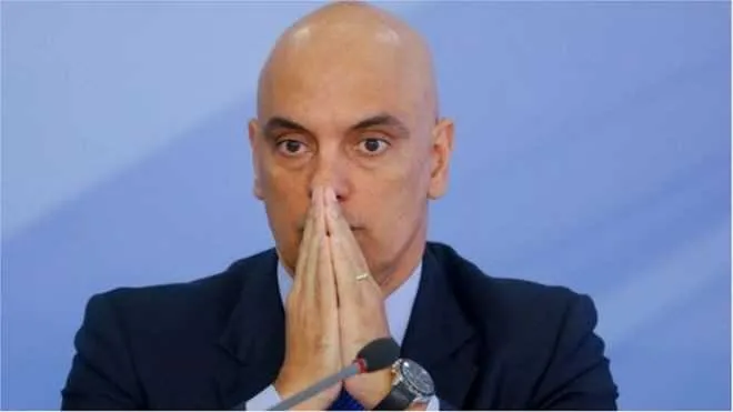 Imagem ilustrativa da imagem Em livro, Moraes defende argumento que poderia cassar Temer