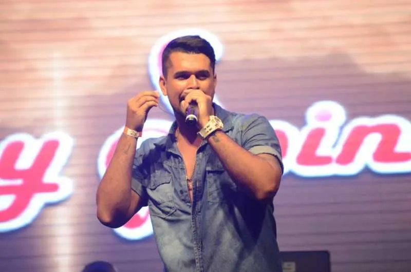 Show do cantor e outras atrações será no dia 26 de março