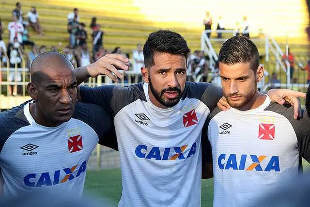 Time tenta encontrar forças para se classificar no carioca