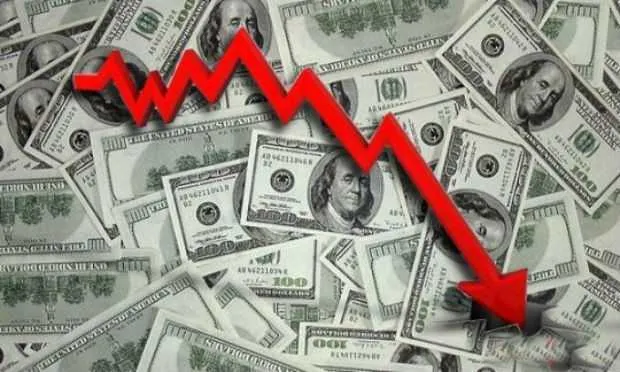 Imagem ilustrativa da imagem Dólar volta a cair e fecha em R$ 3,06, menor valor desde junho de 2015