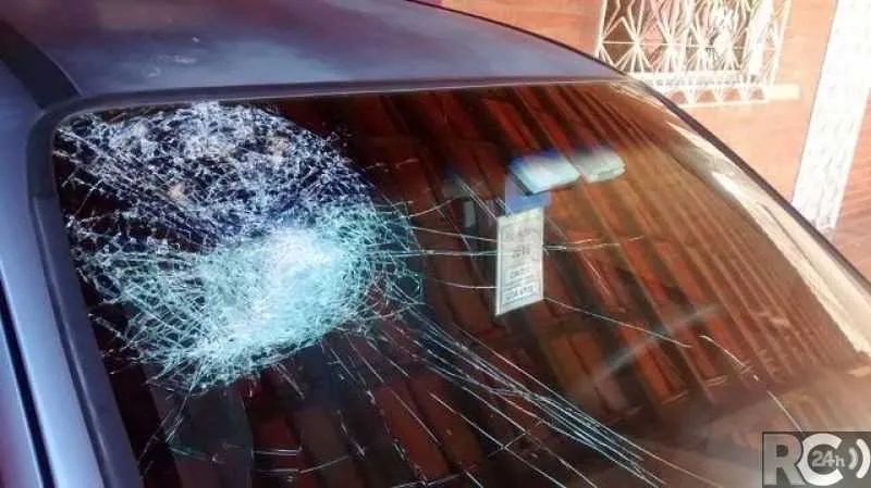 Apesar dos danos materiais, ninguém ferido durante o ataque