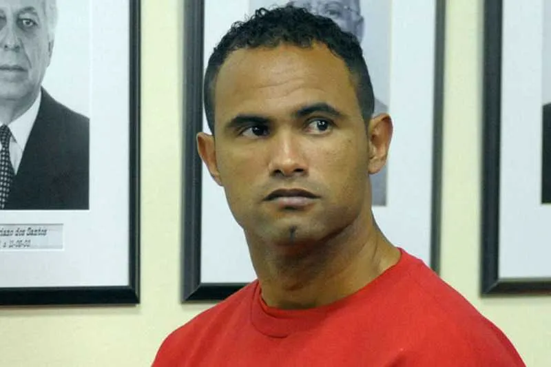 Goleiro deve sair da prisão ainda nesta sexta-feira