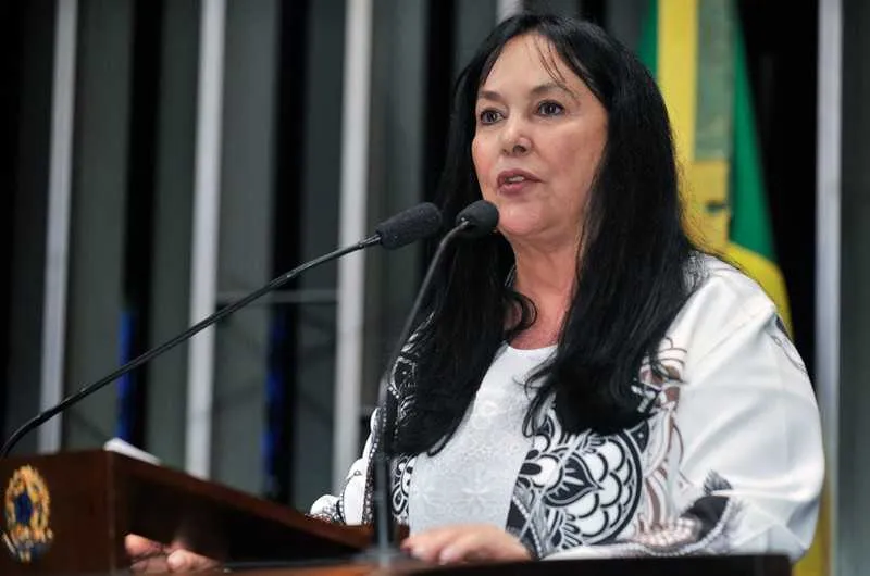Projeto da senadora Rose Freitas (PMDB-ES) tramita na CCJ