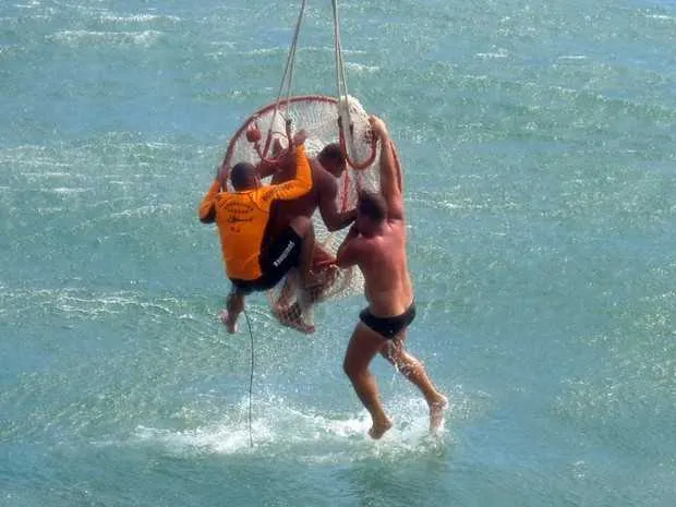 Mais de 200 resgates foram feitos apenas na terça-feira