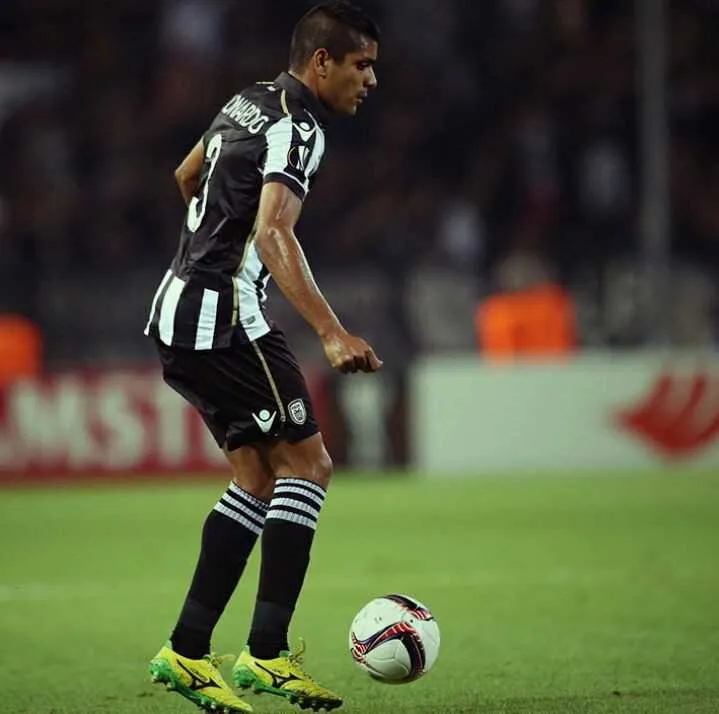 O ala Léo Matos joga no Paok