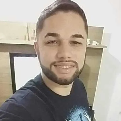 Renan Rodrigues de Albuquerque ,25, foi morto com um tiro à queima-roupa.