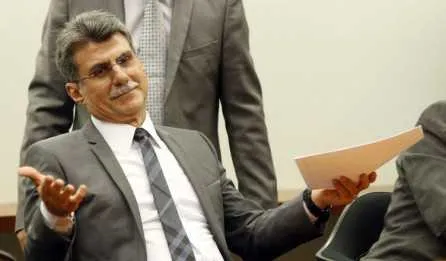 Imagem ilustrativa da imagem Planalto oficializa Jucá como líder do governo no Senado e Moura, no Congresso