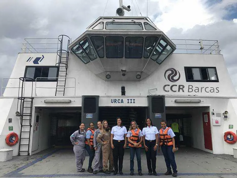 A equipe foi formada por oito tripulantes mulheres 