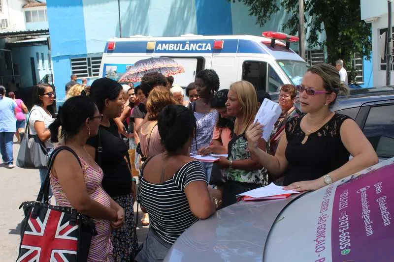Para dar conta da demanda, marcações de exames foram feitas ontem do lado de fora do Espaço Rosa, anexo ao Hospital Luiz Palmier