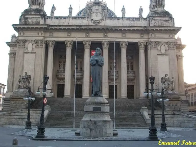 A reunião será realizada hoje, a partir de 13h na Alerj
