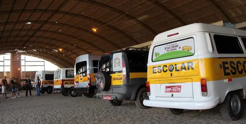 Dos nove veículos que passaram pela vistoria, sete foram aprovados e dois estão com pendências