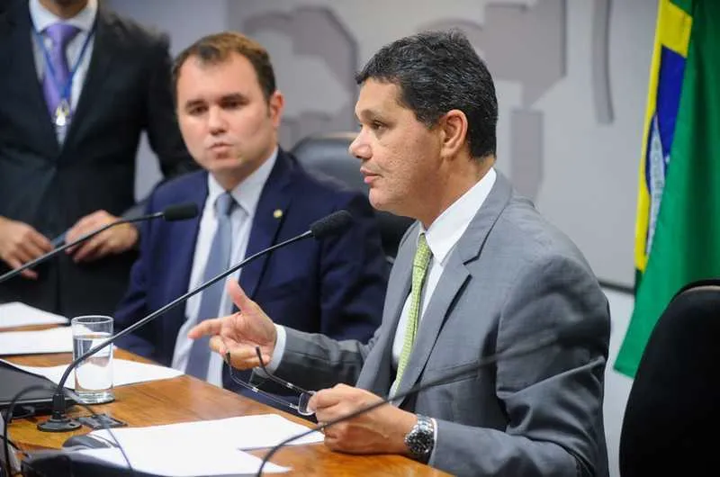 O senador Ricardo Ferraço é o relator da MP 755/2016