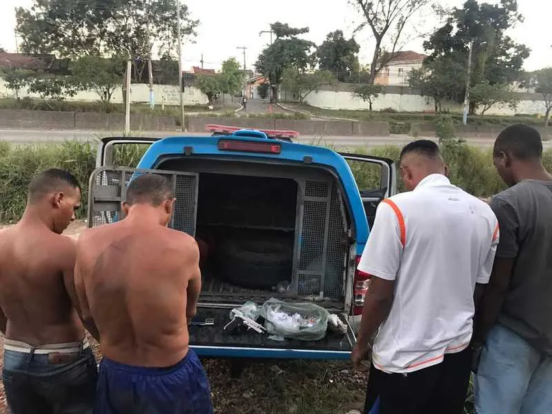 Os policiais militares prenderam os acusados em Santa Luzia