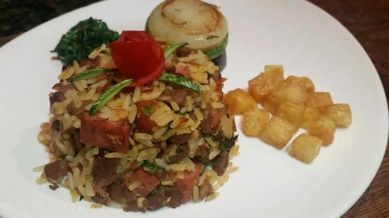 Baião de dois - Restaurante Manjericão - Os pratos são vendido no buffet por R$53,90 (de segunda a sexta) e R$64,90 (sábado e domingo)