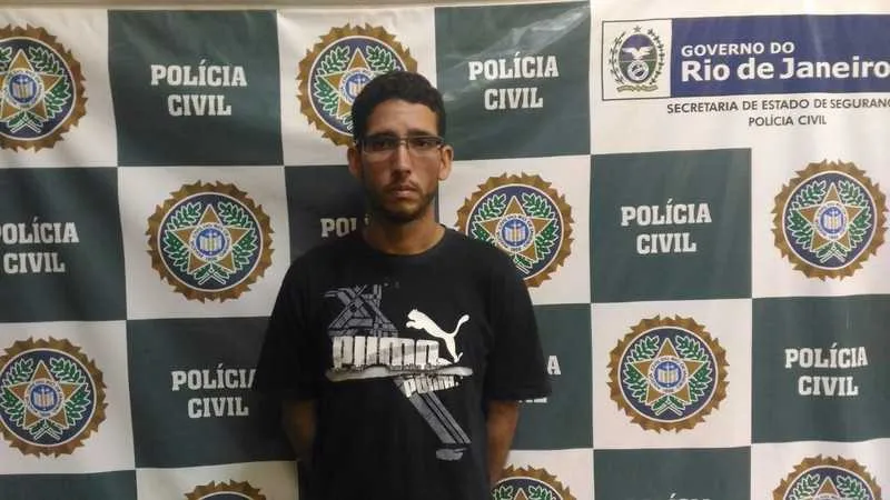 O acusado anunciou os produtos furtados na OLX e negociou com a própria vítima