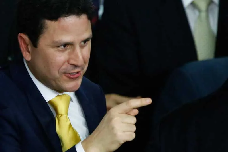 Segundo o ministro Bruno Araújo, o déficit habitacional dos municípios será levado em conta