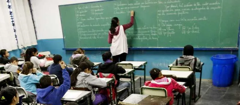 Os orientadores também farão visitas regulares às turmas