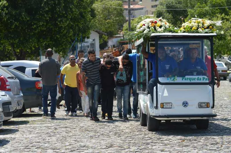 O corpo de Anderson foi sepultado ontem à tarde no Pacheco