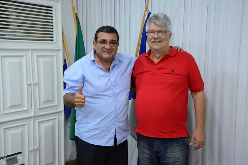 José Luiz Nanci nomeou Aécio Nery como secretário da cidade